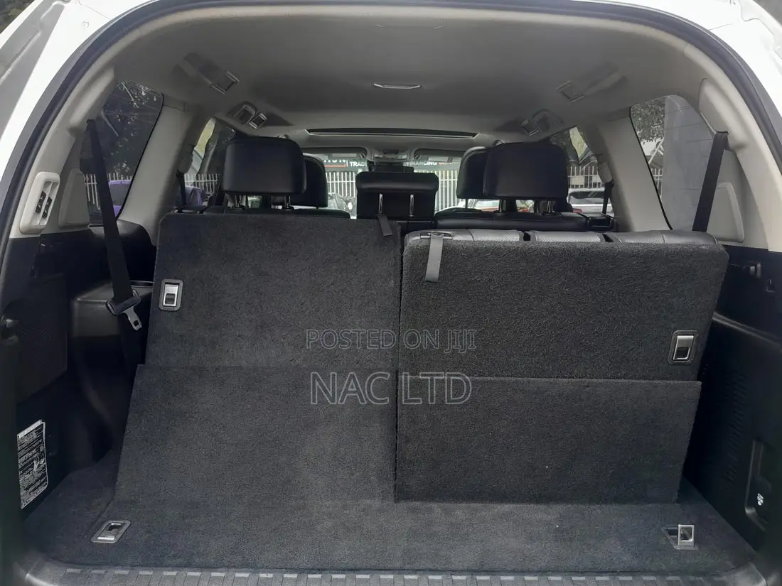 Toyota Land Cruiser Prado 3.0 190hp 2019 Silver