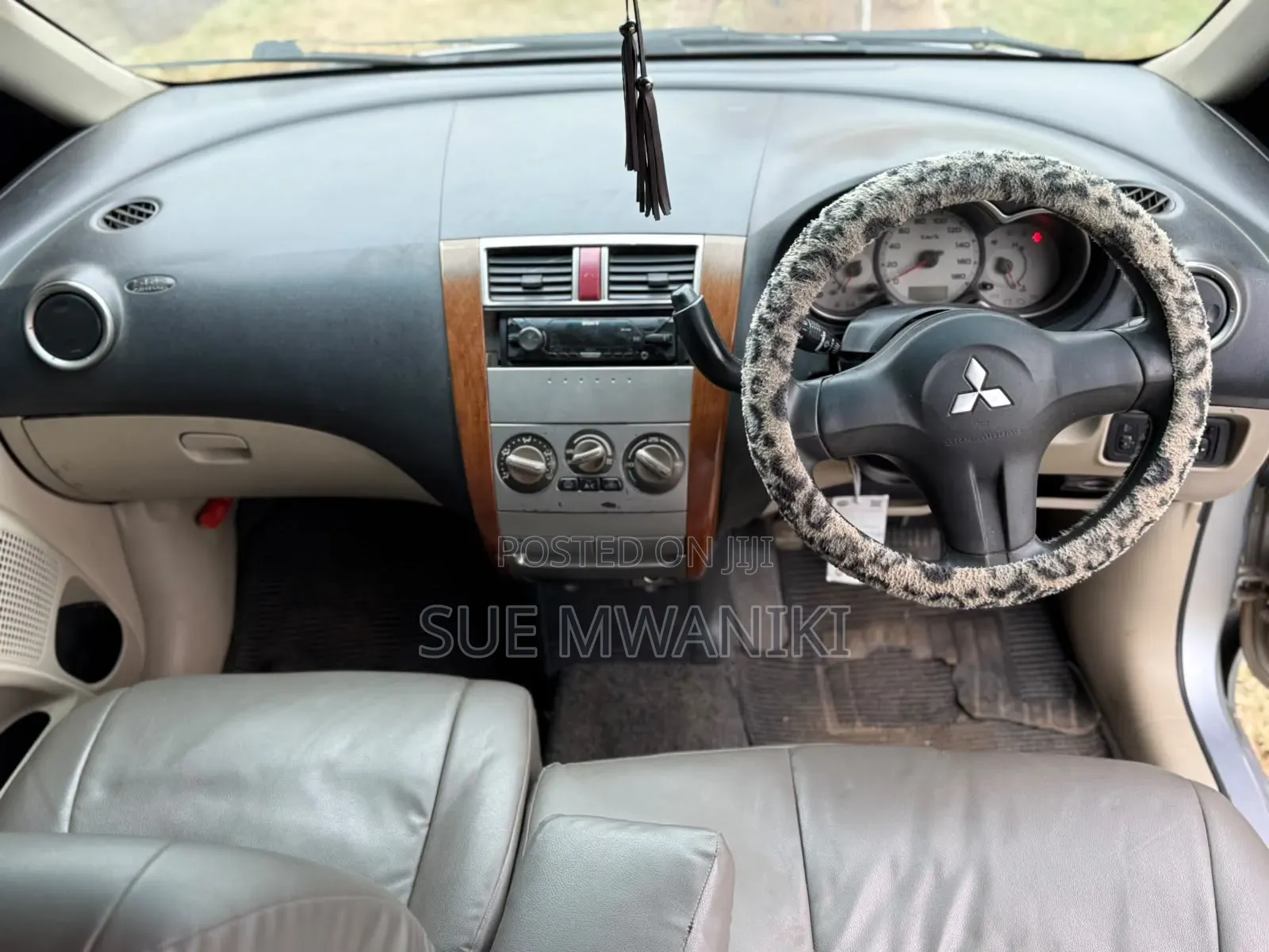 Mitsubishi Colt 2004 Silver