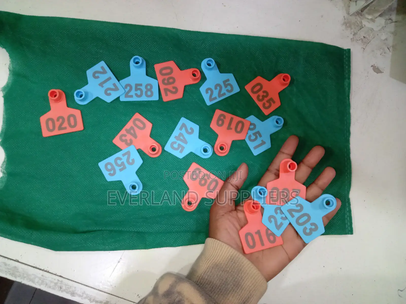 Eartags - Custom Identification Ready