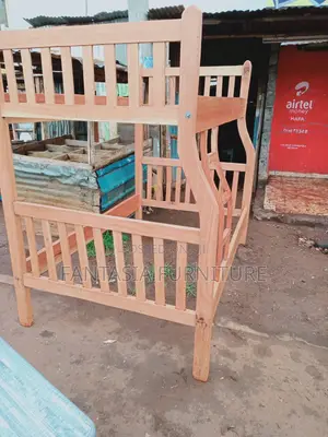 3.5x6 Top 4x6 Bottom Natural Wood Bunk Bed