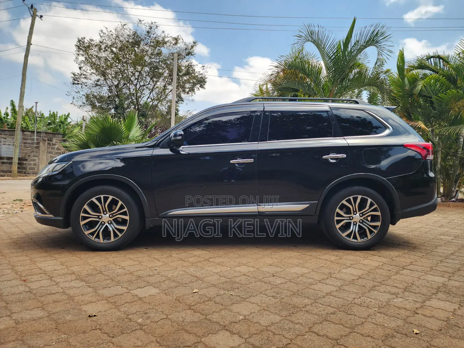Mitsubishi Outlander 2015 Black