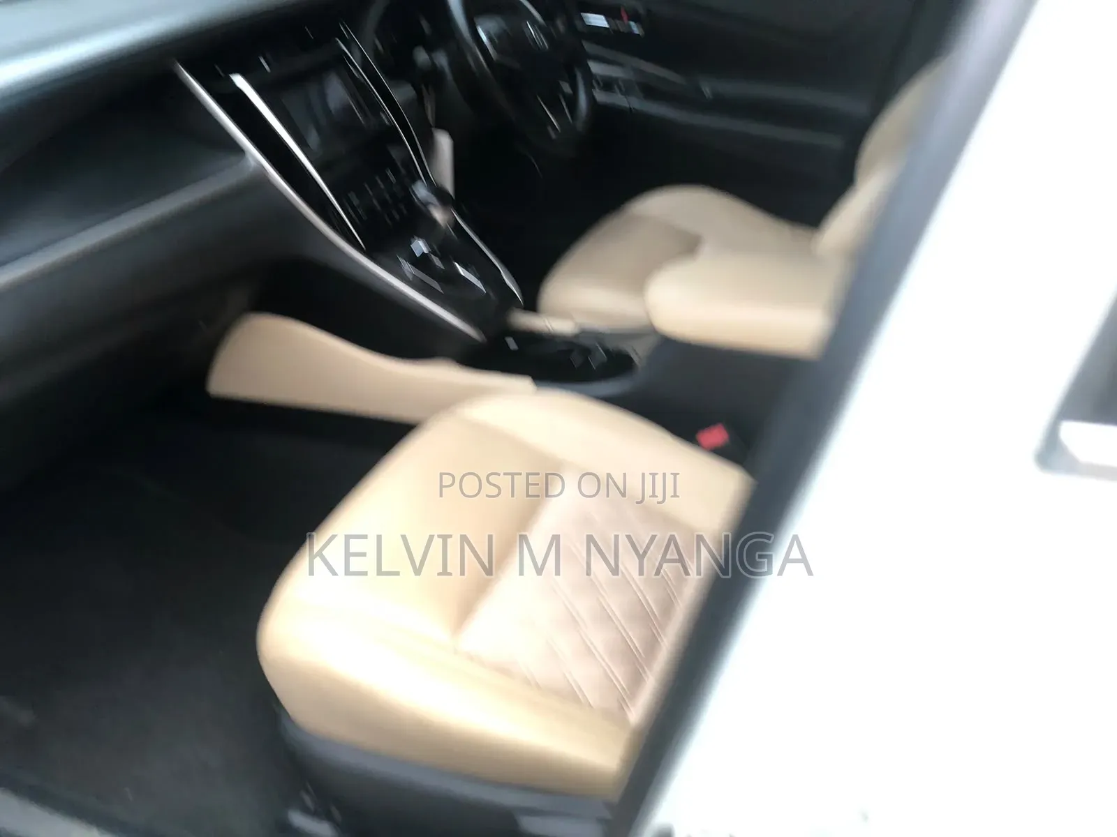 Toyota Harrier 2.0 2015 White