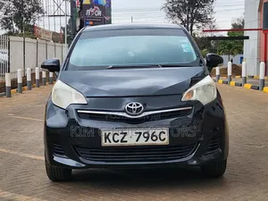 Toyota Ractis 1.5 FWD 2012 Black
