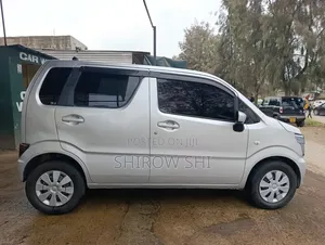 Suzuki Wagon R 2016 Silver