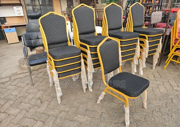 Elegance Affordable Modern Office Chairs