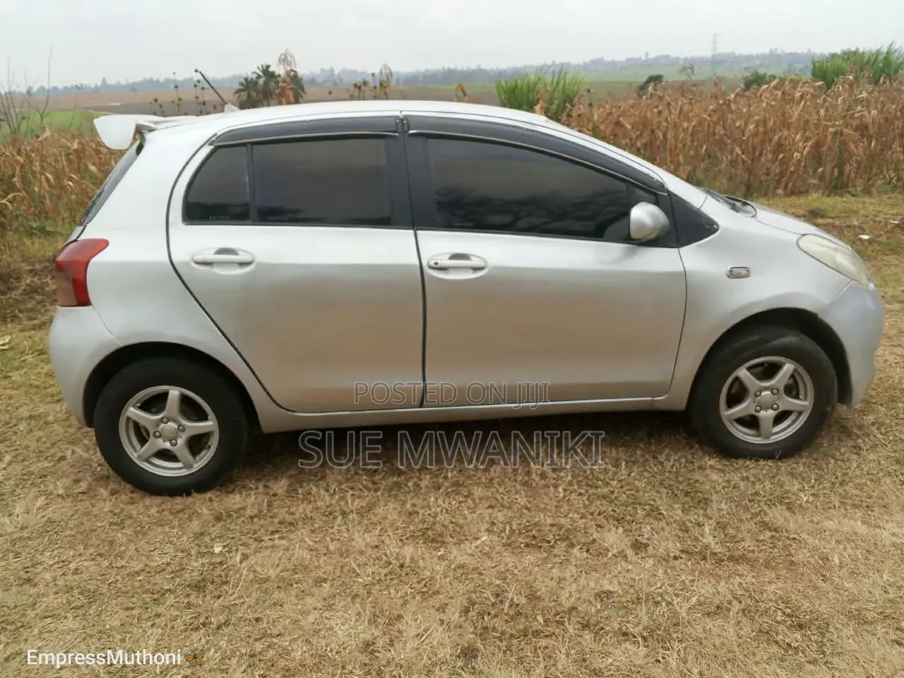 Toyota Vitz 2005 Silver