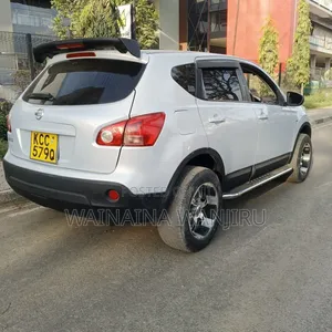 Nissan Dualis 2010 Silver