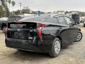 Toyota Prius 2017 Black
