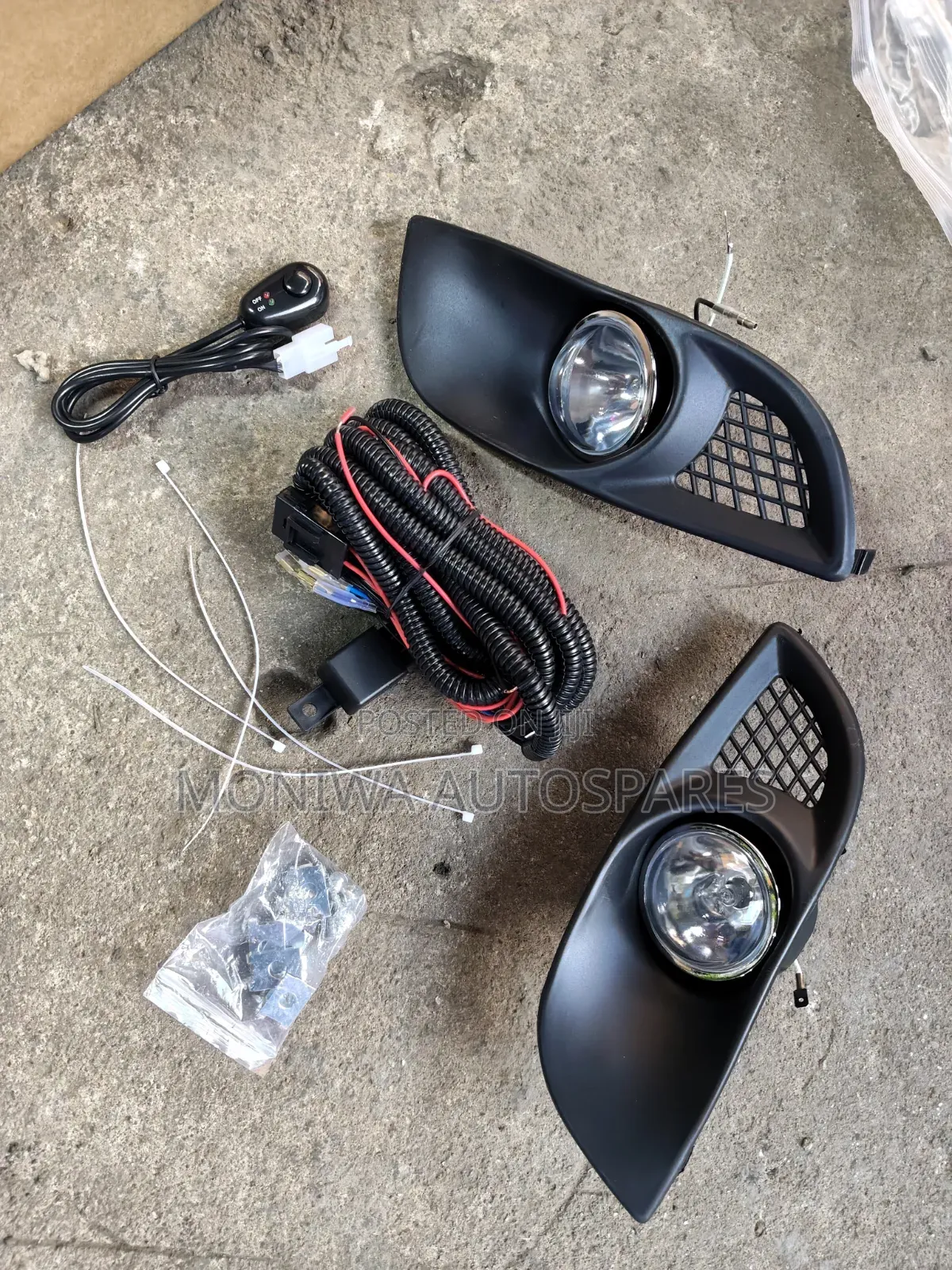 Fog Light Lamp Vitz 2003,2004 Model