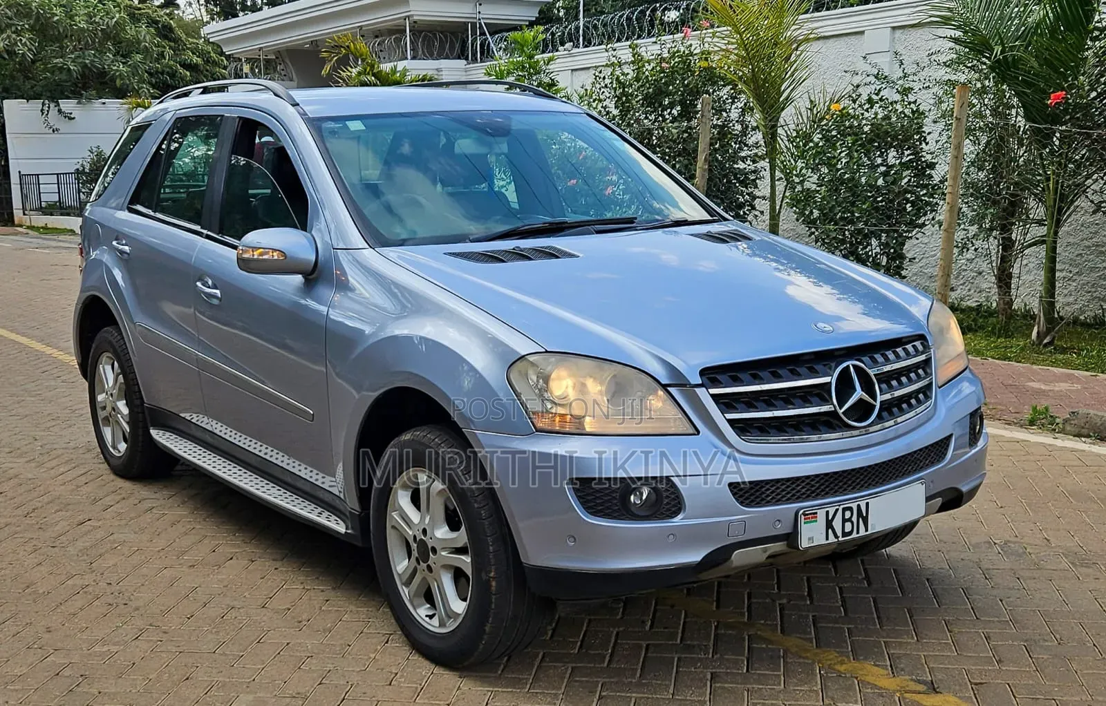 Mercedes-Benz M Class 2009 Blue