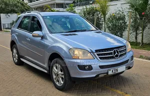 Mercedes-Benz M Class 2009 Blue
