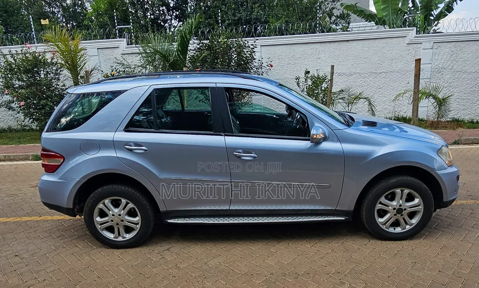Mercedes-Benz M Class 2009 Blue
