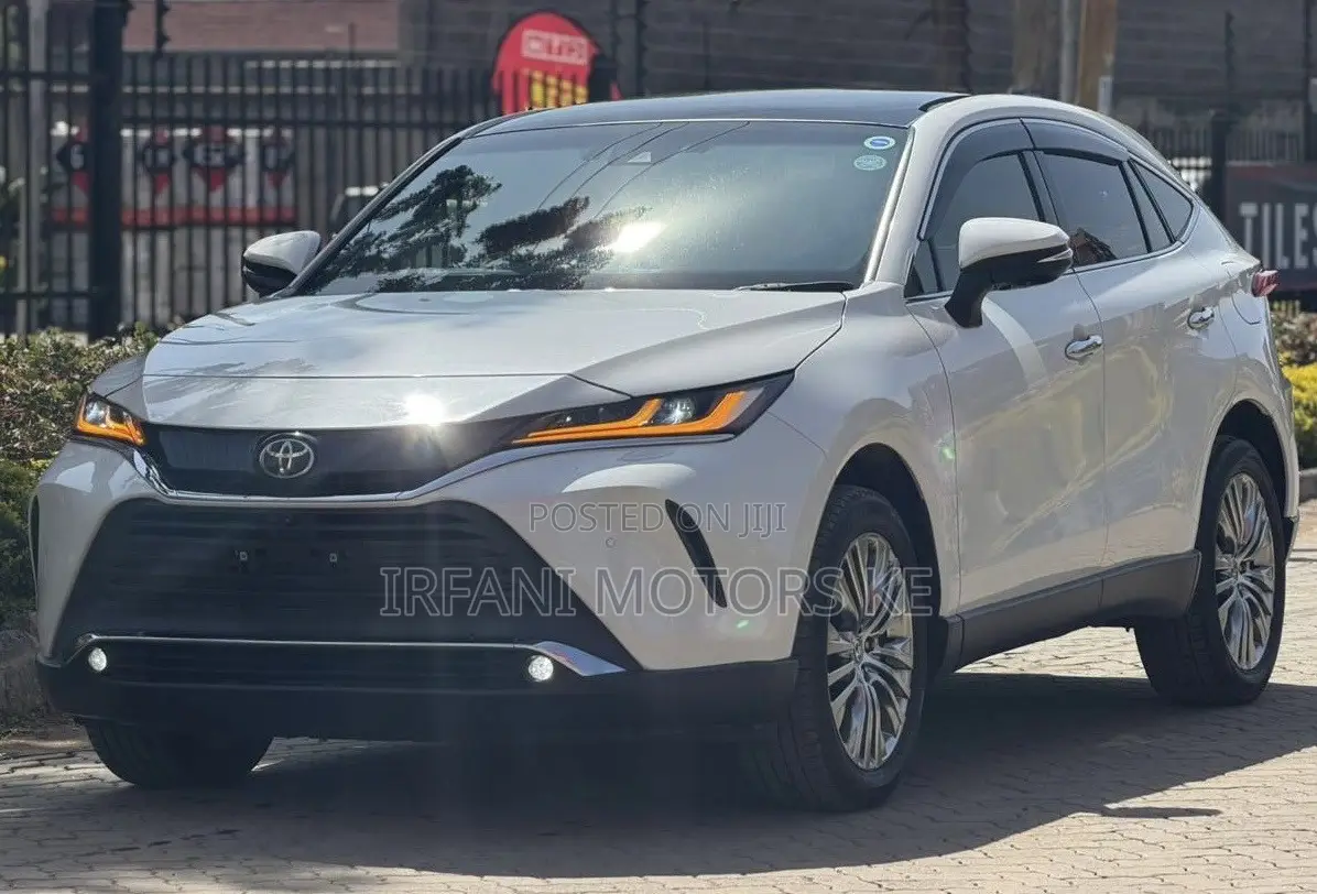 Toyota Harrier 2.0 2020 White