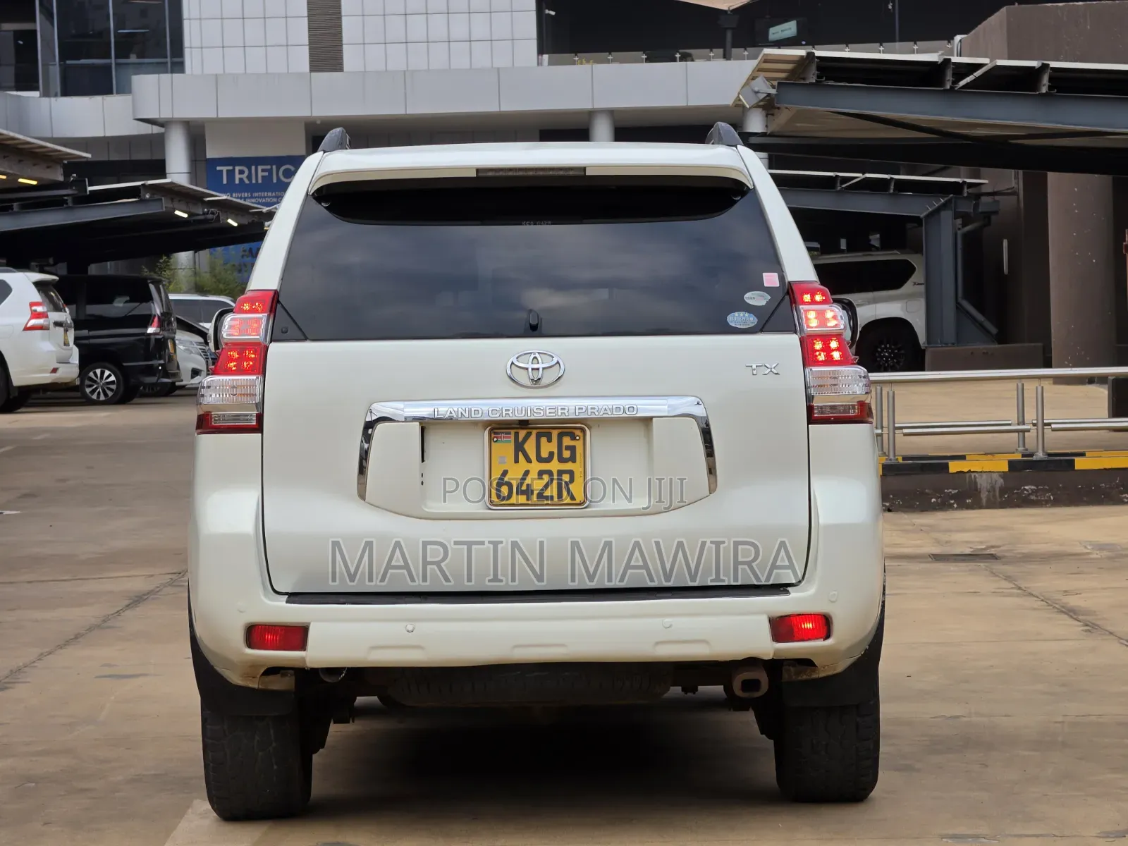Toyota Land Cruiser Prado 2009 White