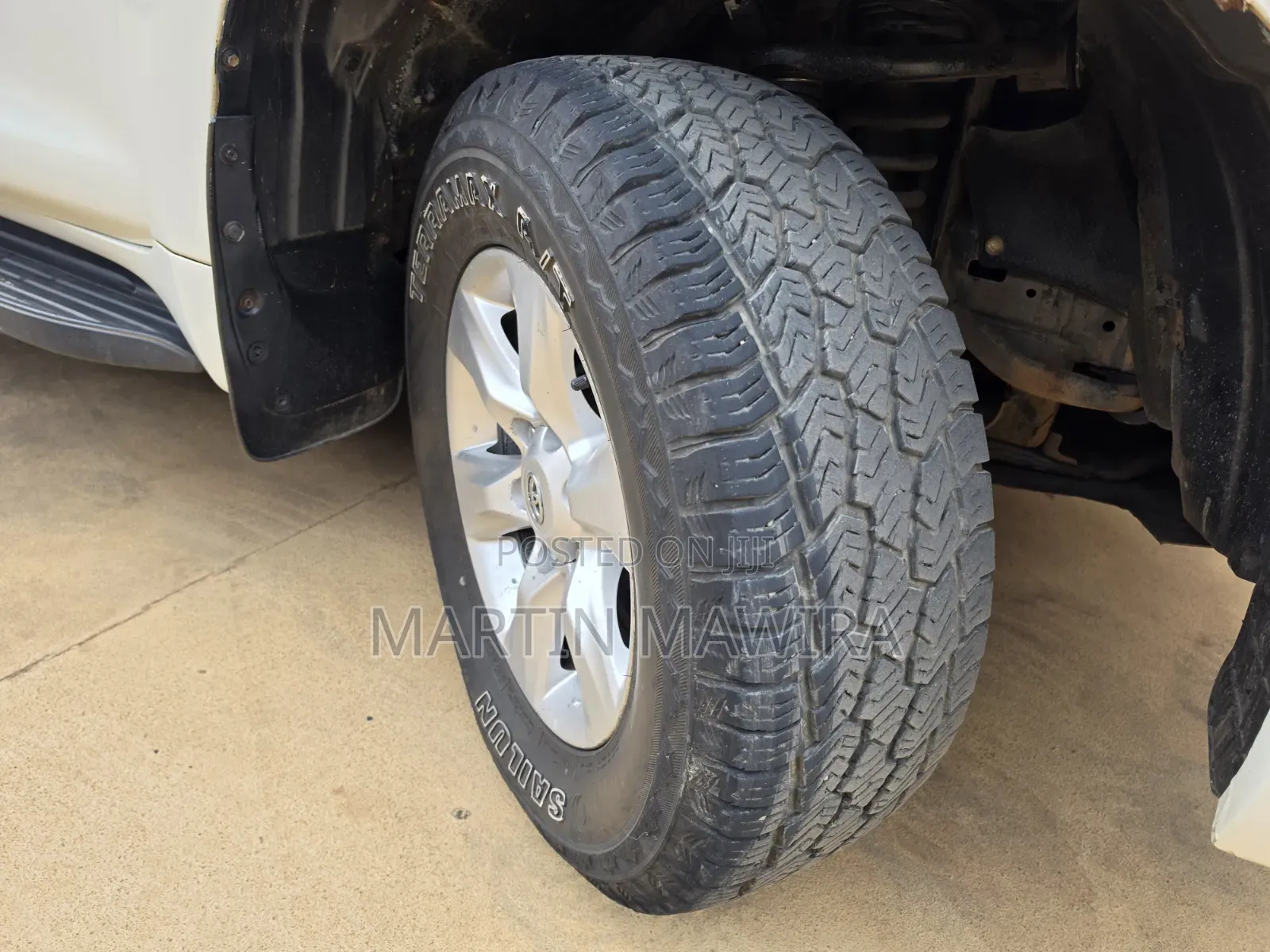 Toyota Land Cruiser Prado 2009 White