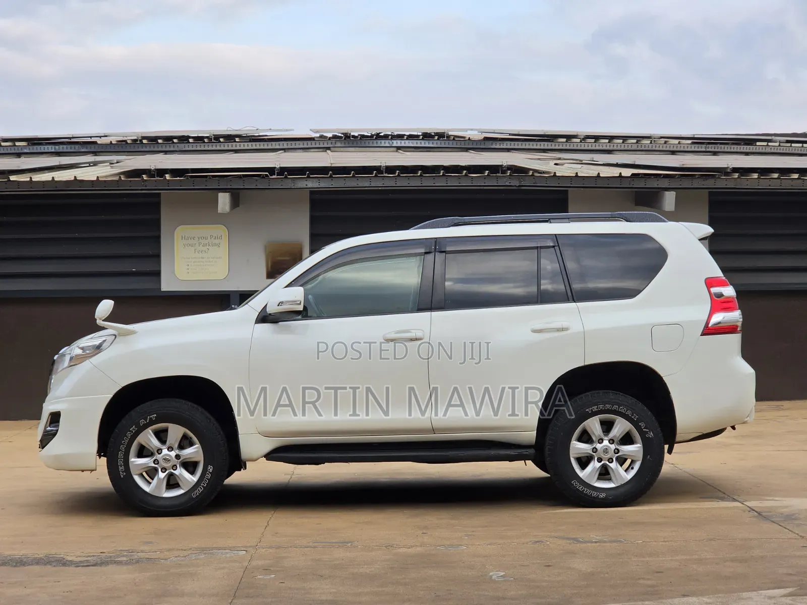 Toyota Land Cruiser Prado 2009 White