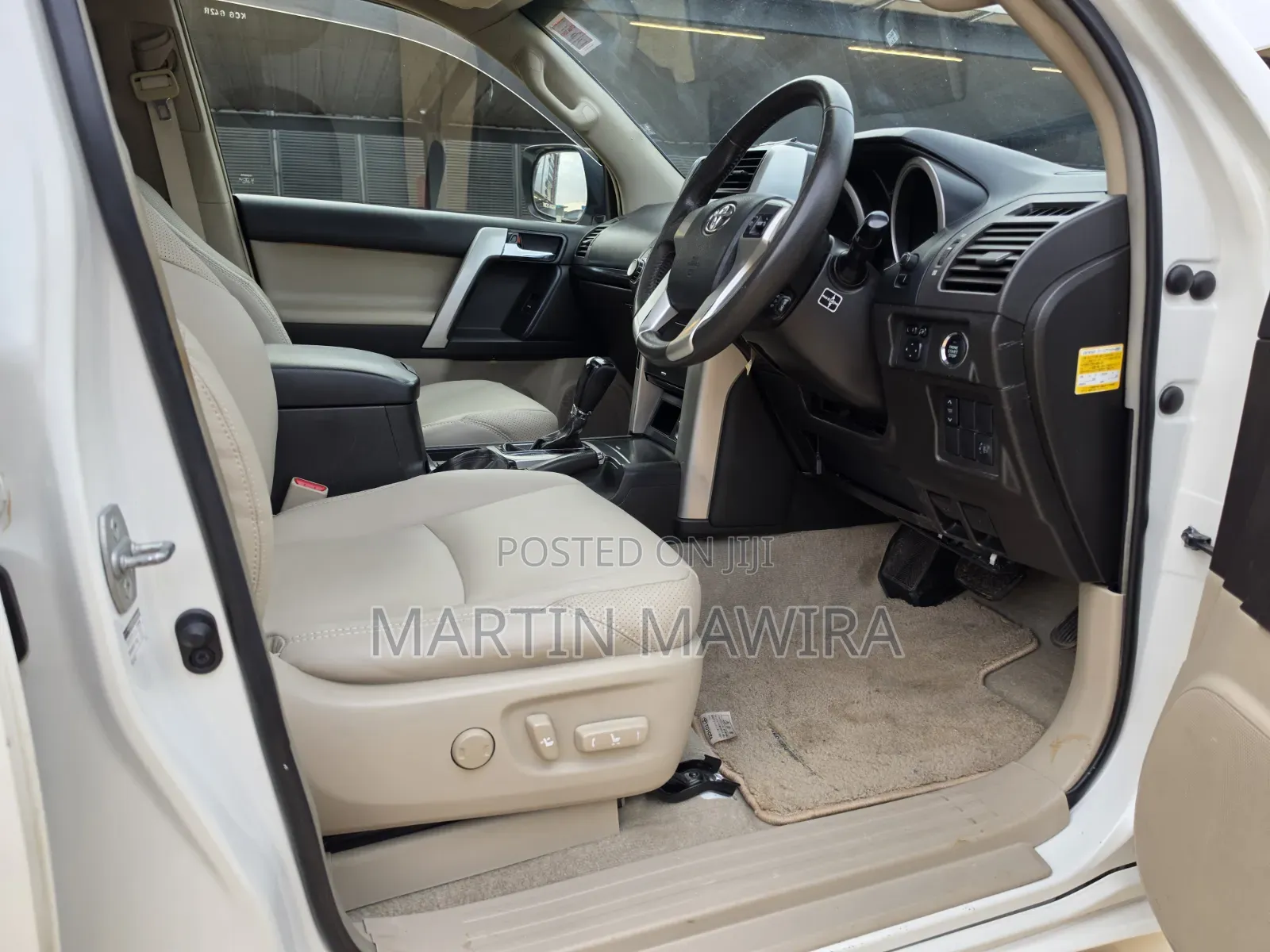 Toyota Land Cruiser Prado 2009 White