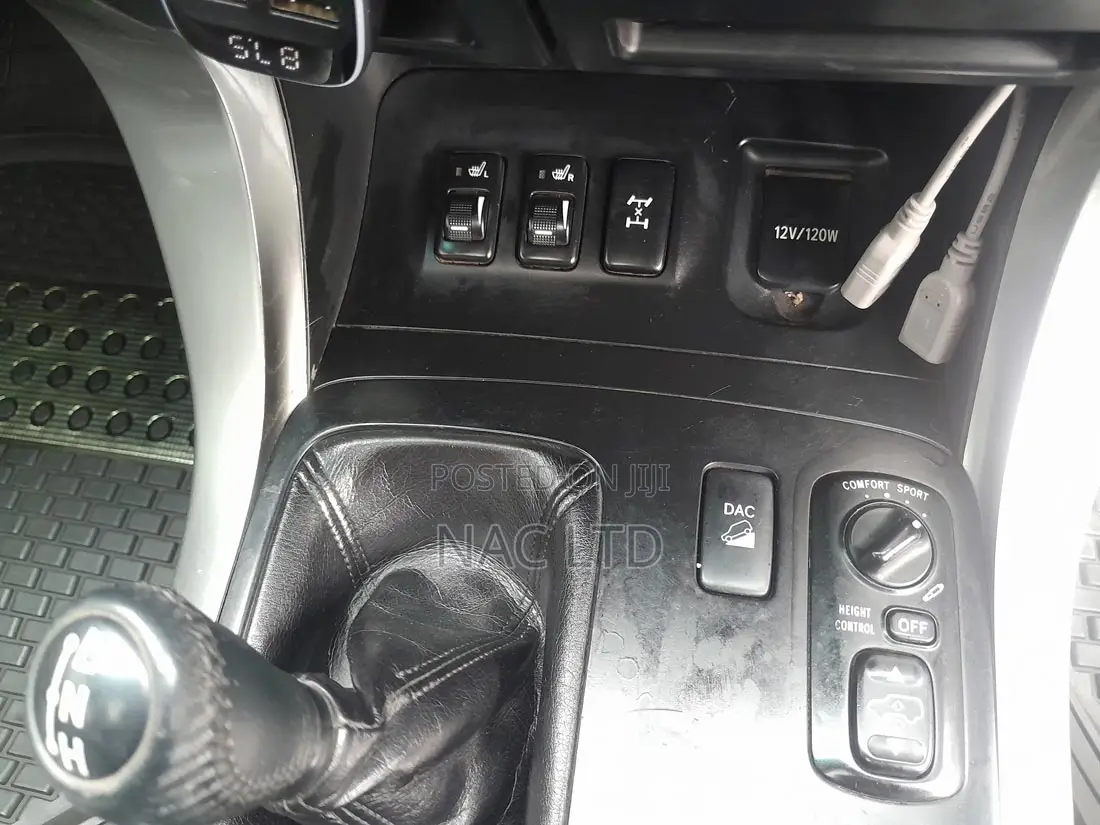 Toyota Land Cruiser Prado 3.0 D-4D 5dr 2006 Gray