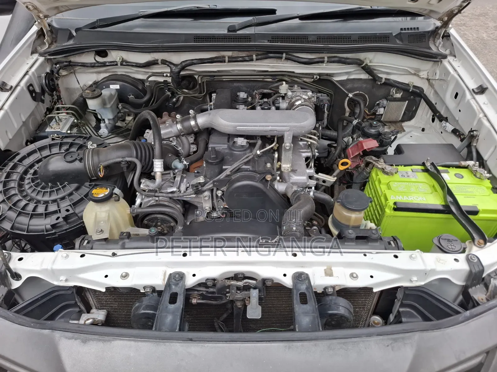 Toyota Hilux 2014 White