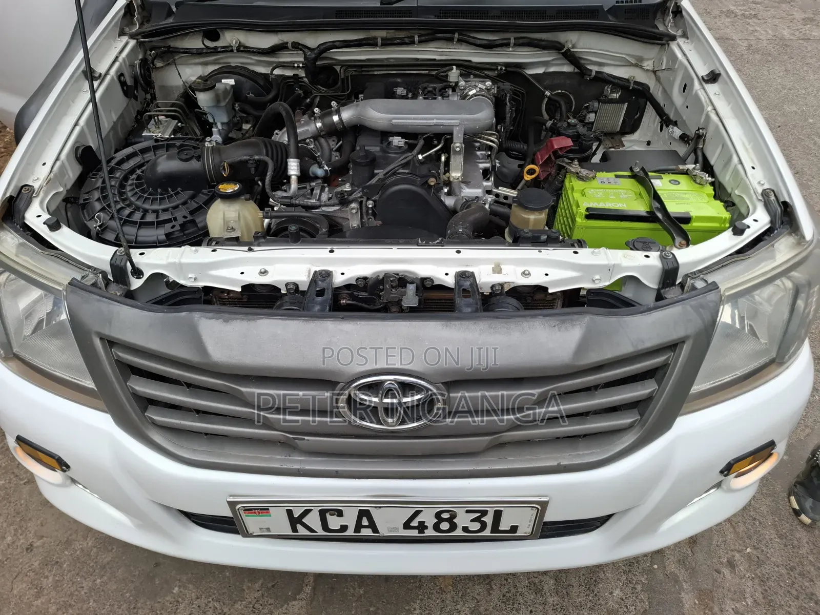Toyota Hilux 2014 White