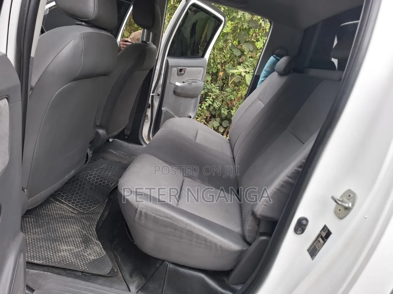 Toyota Hilux 2014 White