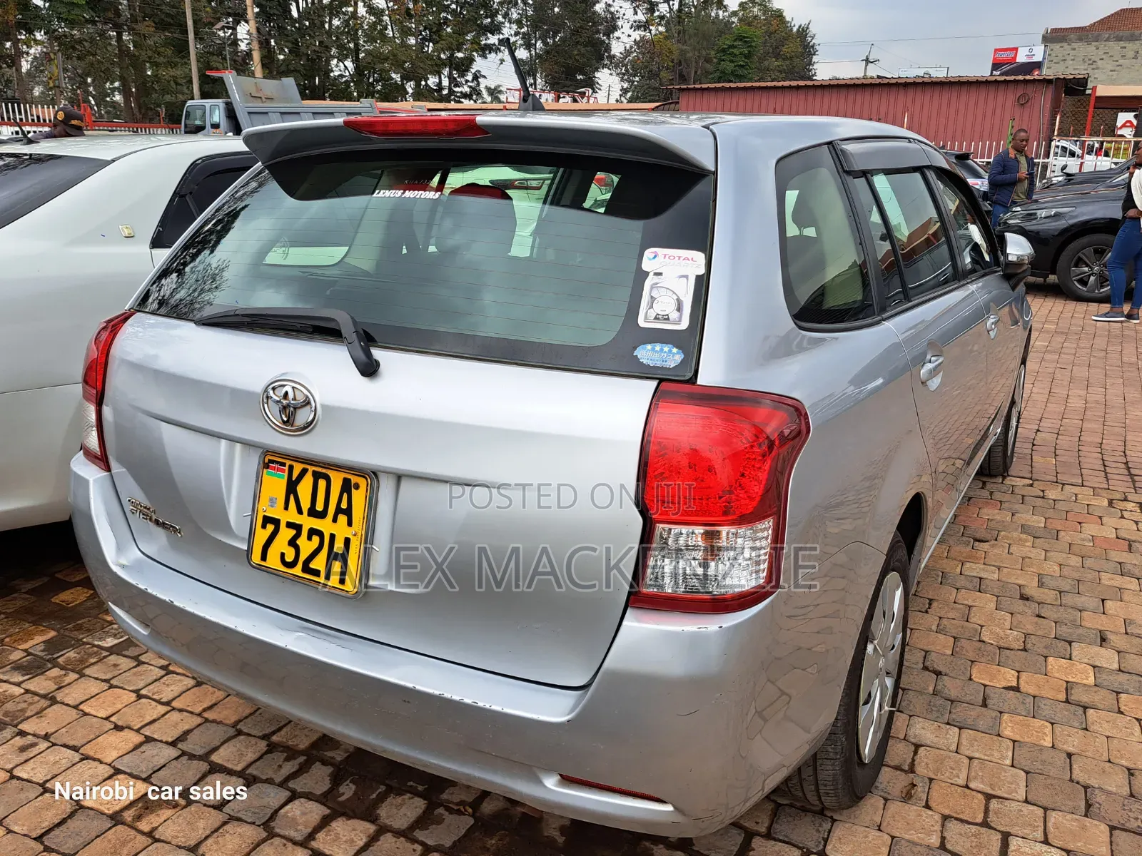Toyota Corolla Fielder 2013 Silver