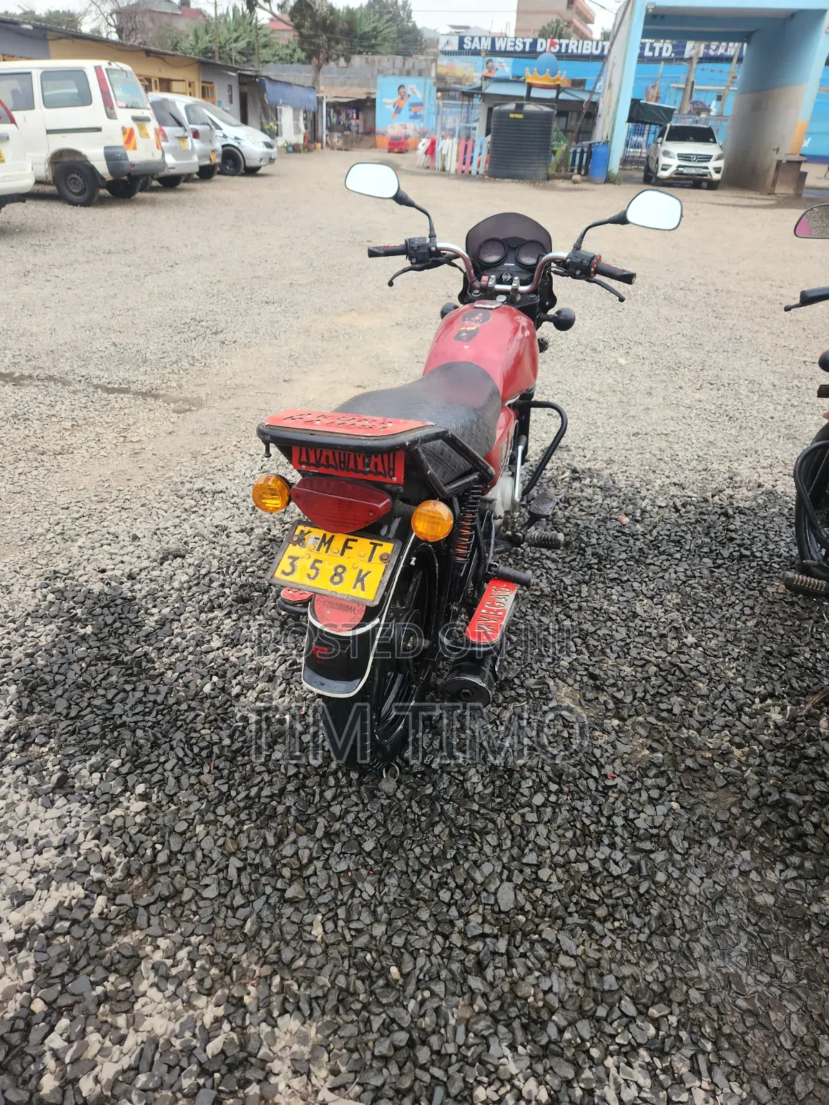 Bajaj Boxer 150 UG 2024 Red