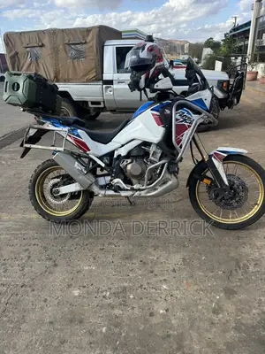 New Honda 2022 White