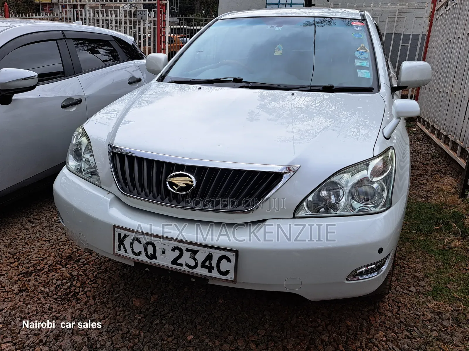 Toyota Harrier 2011 White