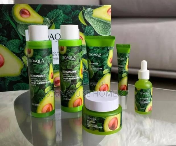 6-Piece Bioqua Avocado Skincare Set - thumbnail 3