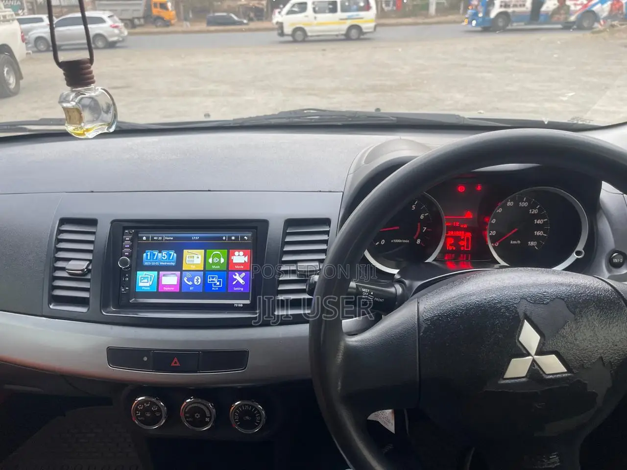 Mitsubishi Galant 2011 Gray