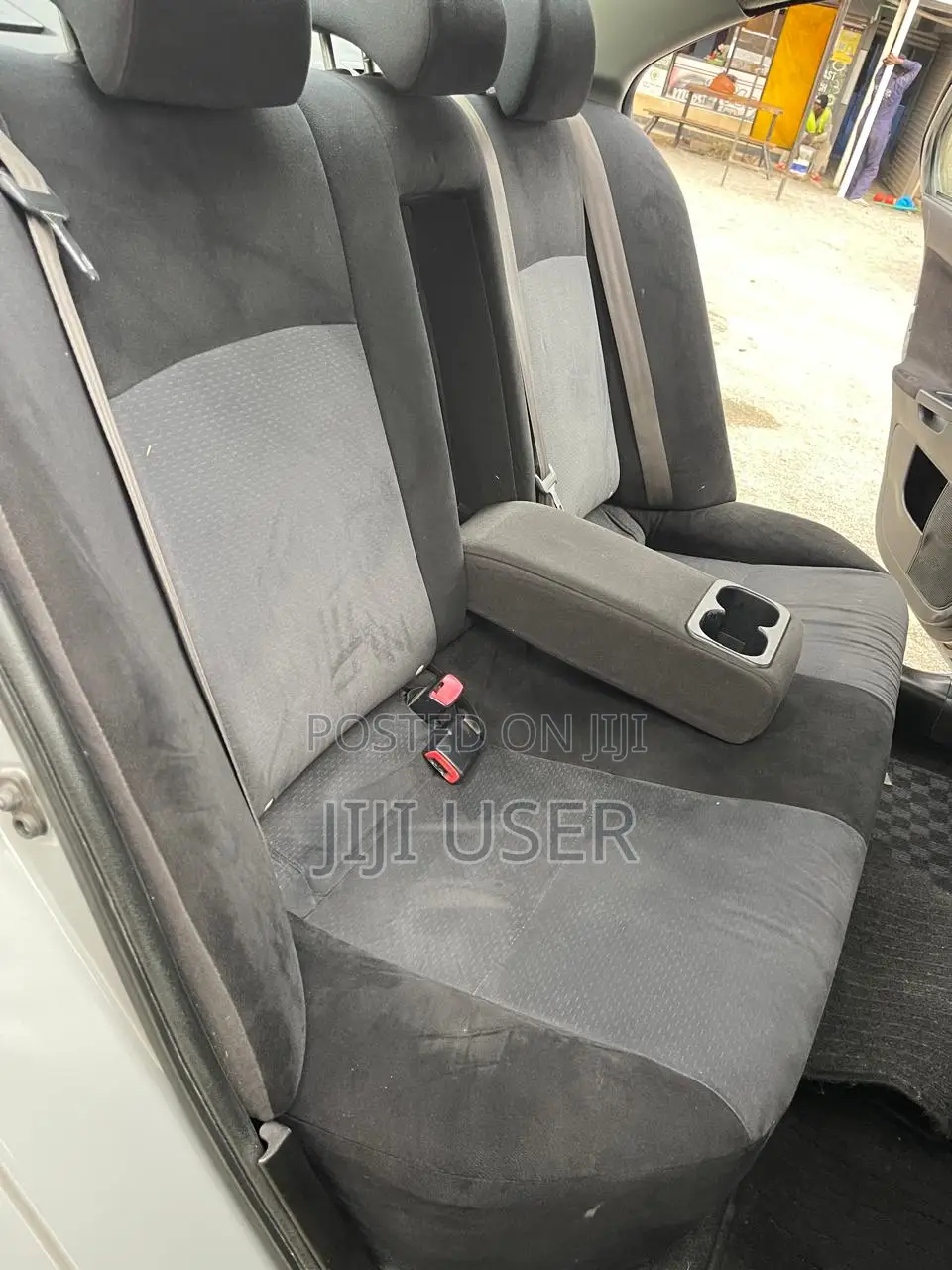 Mitsubishi Galant 2011 Gray