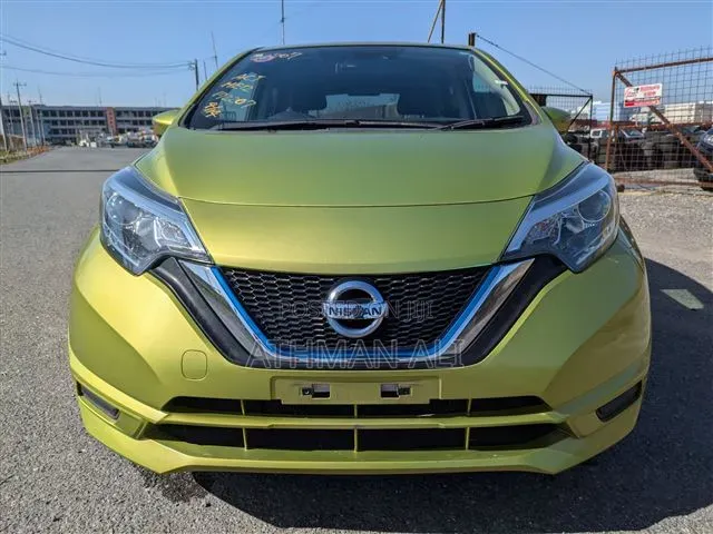 Nissan Note 1.2 Hybrid 2018 Green
