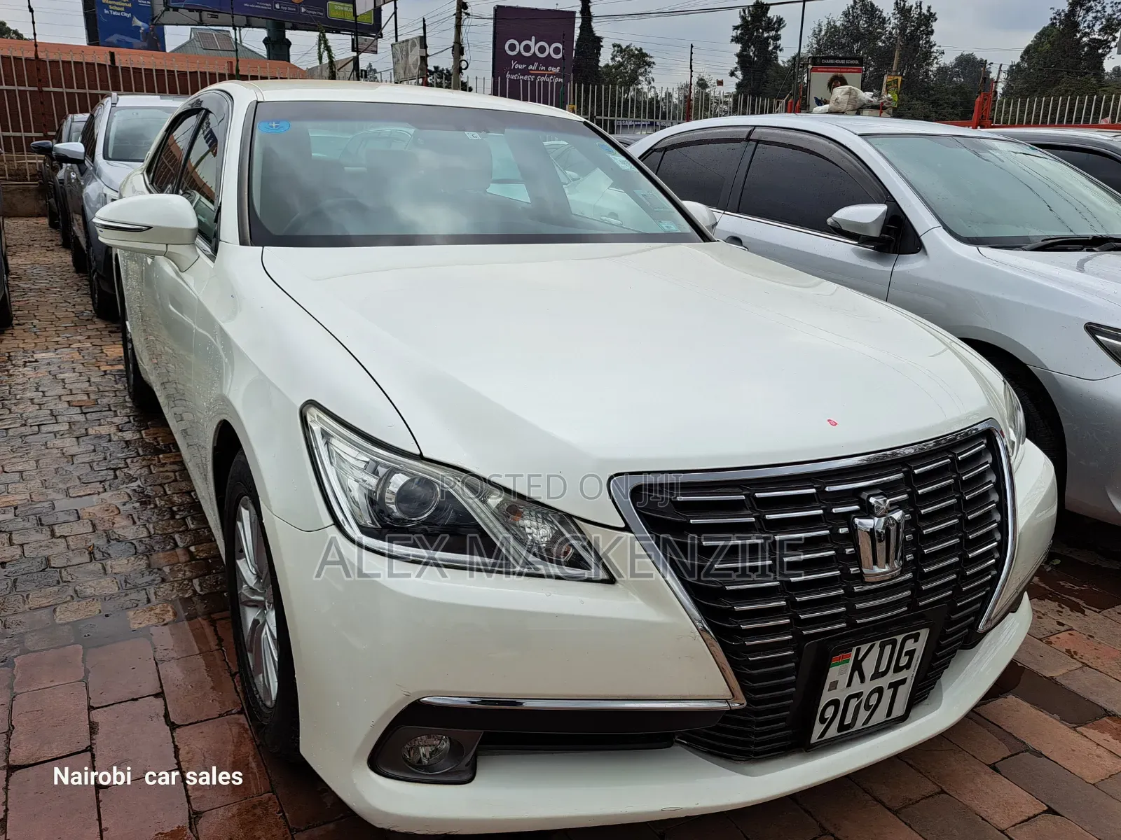 Toyota Crown 2015 White