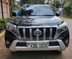 Toyota Land Cruiser Prado 2.8 D-4D 2014 Black