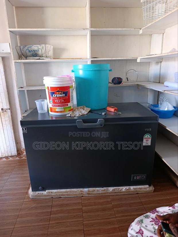 Freezer/Fridge - main view