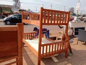 3.5x6 Top 4x6 Bottom Solid Mahogany Wooden Bunk Bed