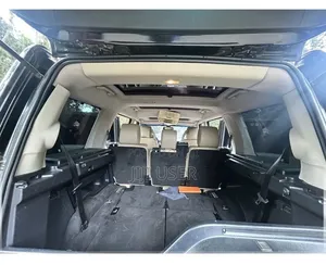 Land Rover Discovery 2009 Black