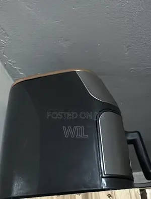 Air Fryer – Good Condition