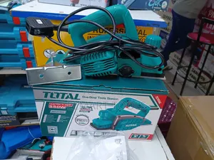 Total 550W Electric Planer