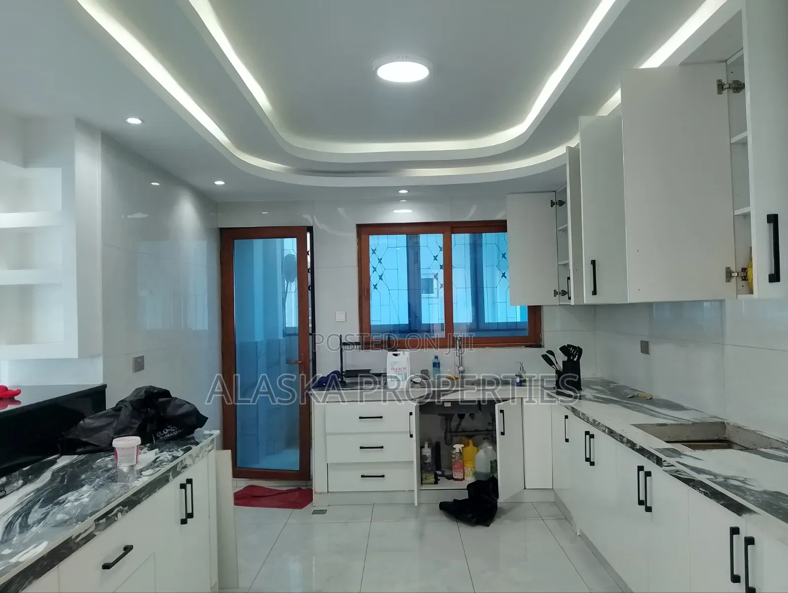 3bdrm Apartment in Nyali Cinemax for rent