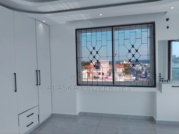 3bdrm Apartment in Nyali Cinemax for rent - thumbnail 4