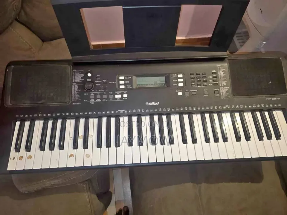 Yamaha PSR 373