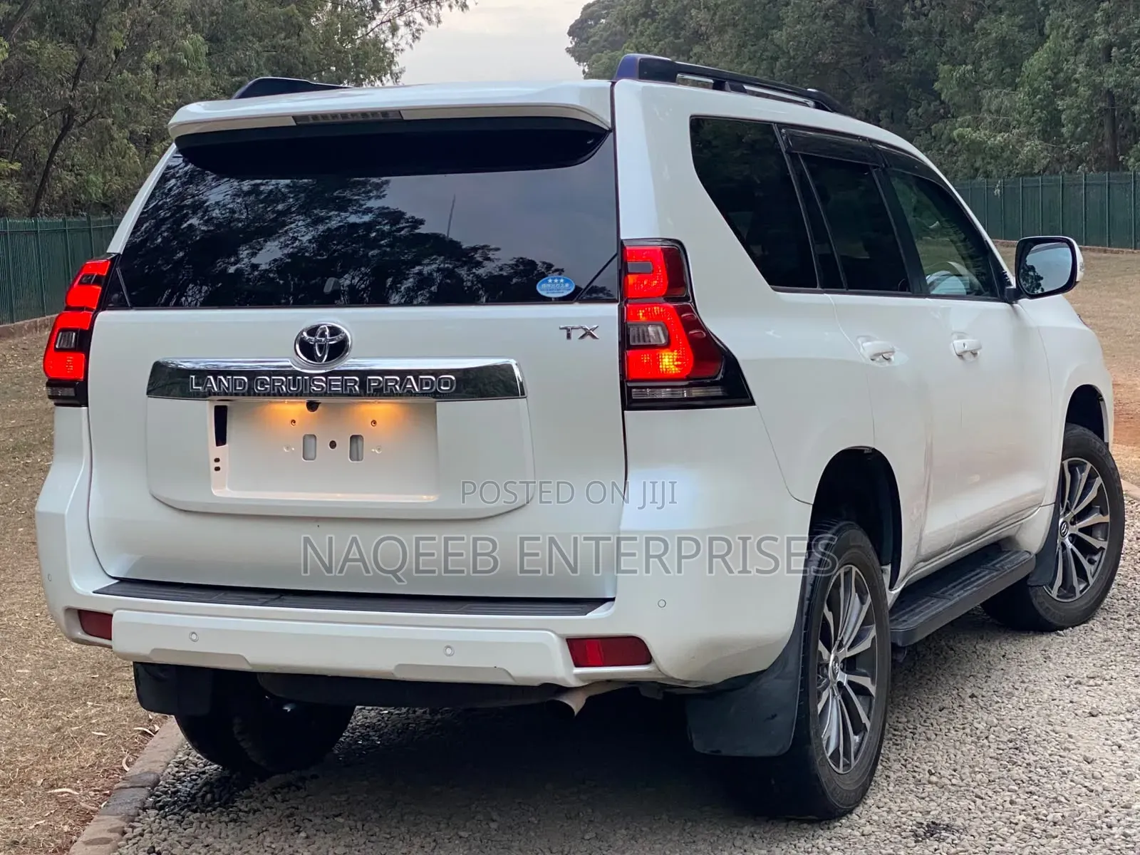 Toyota Land Cruiser Prado 2019 White