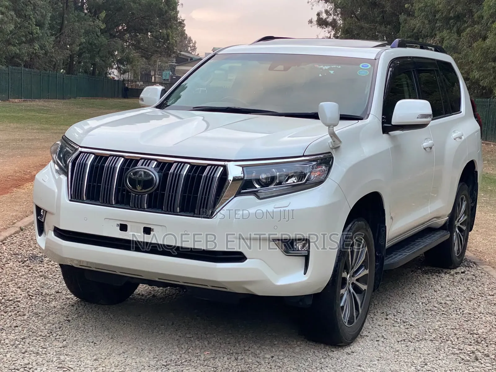 Toyota Land Cruiser Prado 2019 White