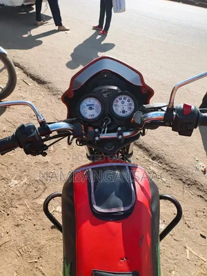 TVS HLX Plus ES 2020 Red