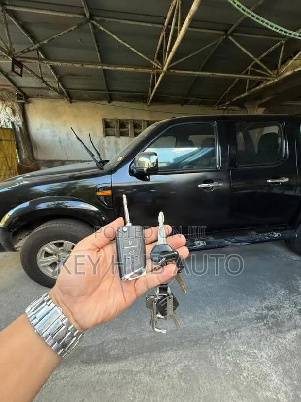Programming of Car Keys - thumbnail 2