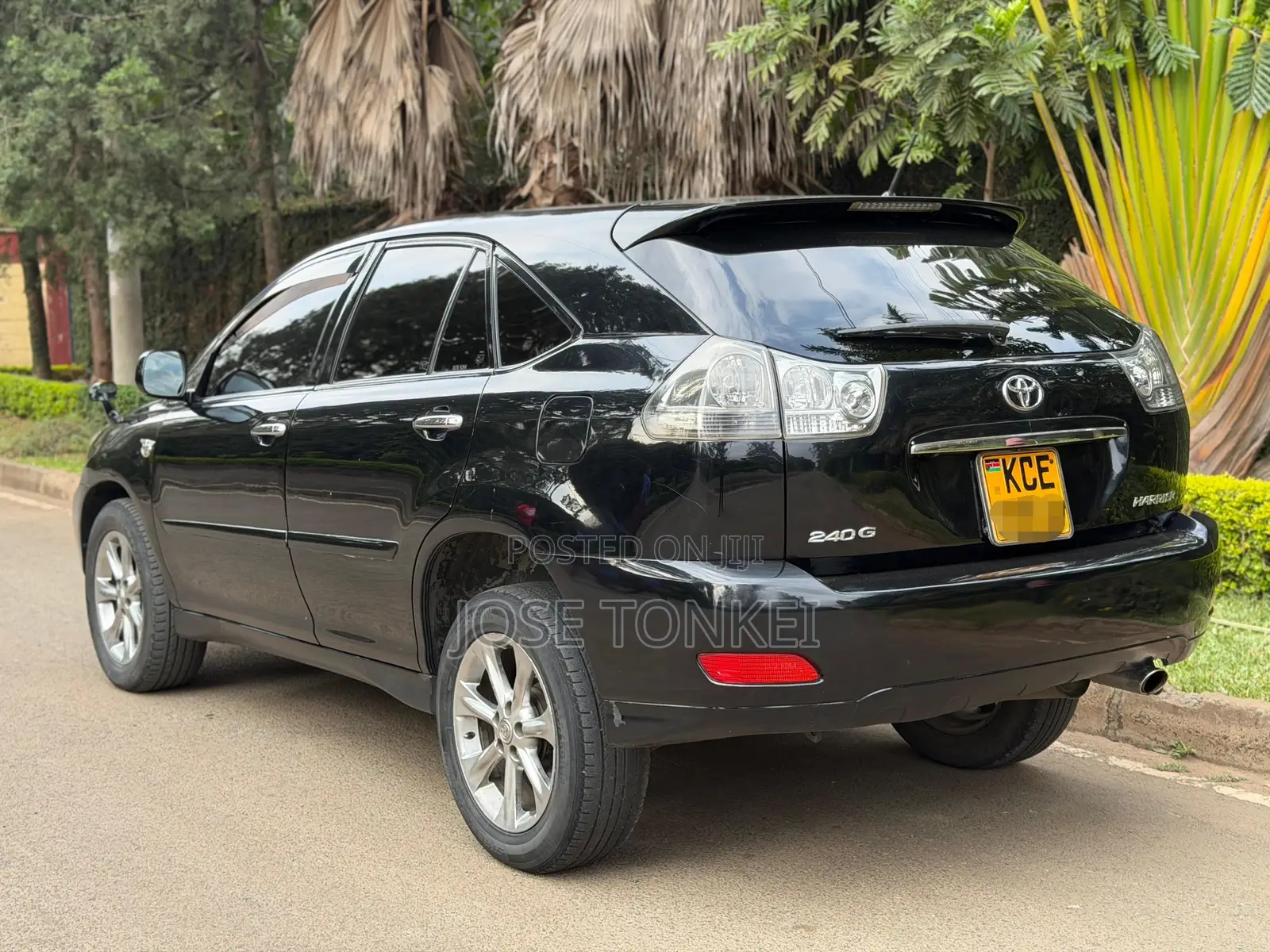 Toyota Harrier 2.4 2008 Black
