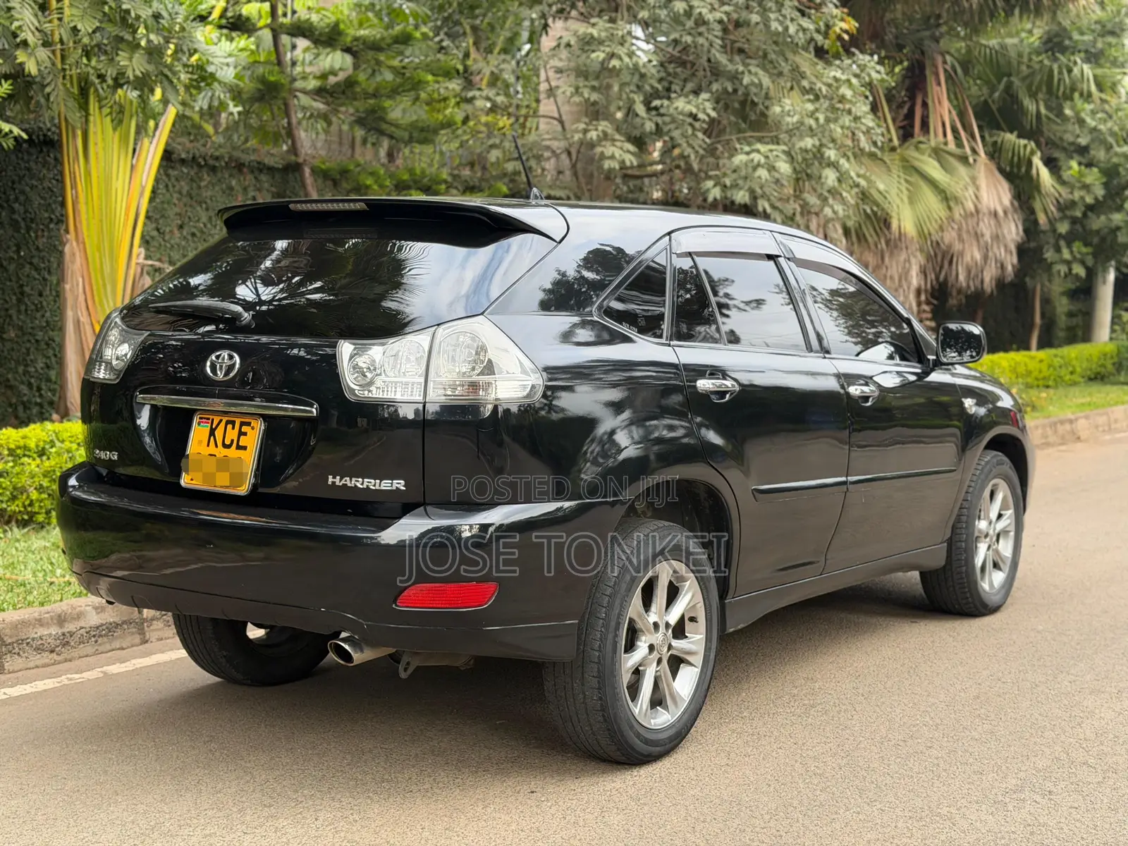 Toyota Harrier 2.4 2008 Black