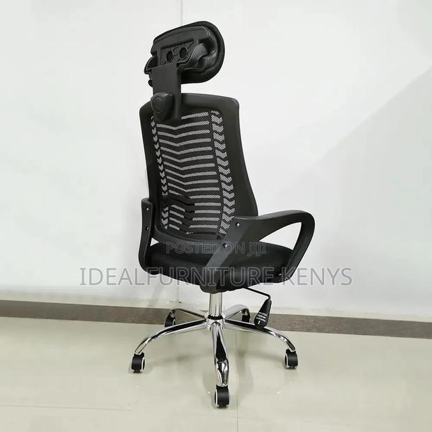 Headrest Mesh Chair